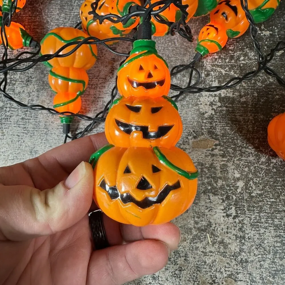 Stacked Jack-O-Lantern Halloween Pumpkin 10 Light String Blow Mold 11 ft Cord
